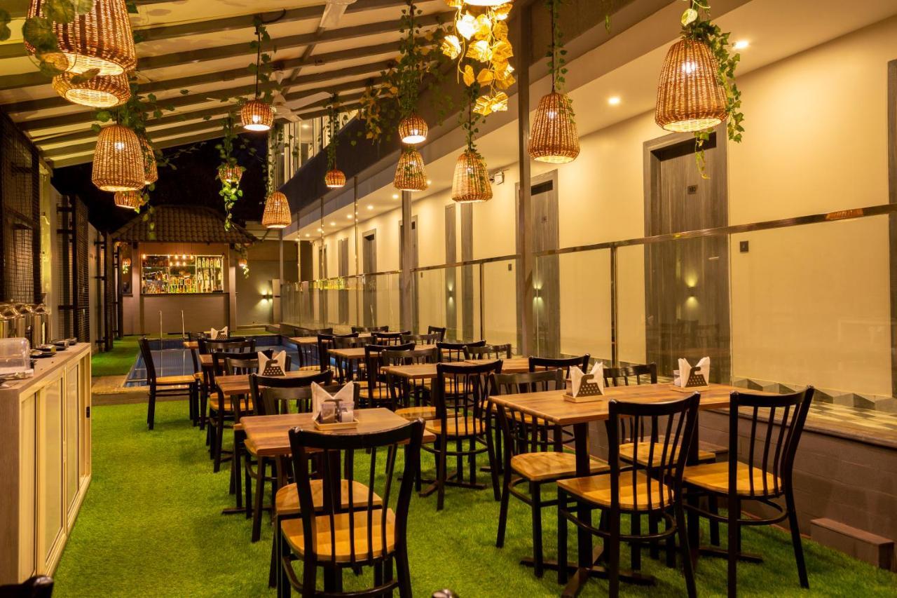 The Porto By Lagom Vagator Goa Near Ozran Beach Anjuna Exterior foto