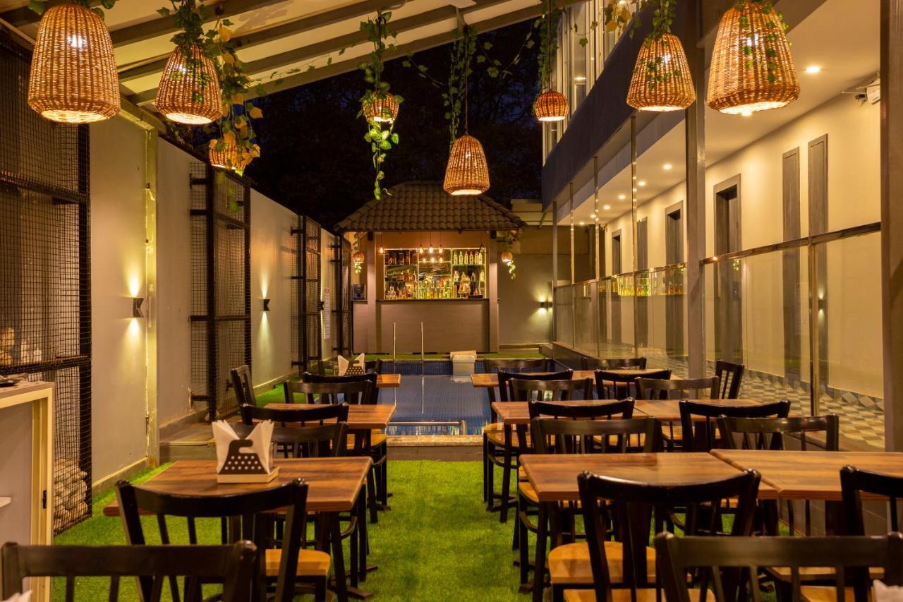 The Porto By Lagom Vagator Goa Near Ozran Beach Anjuna Exterior foto